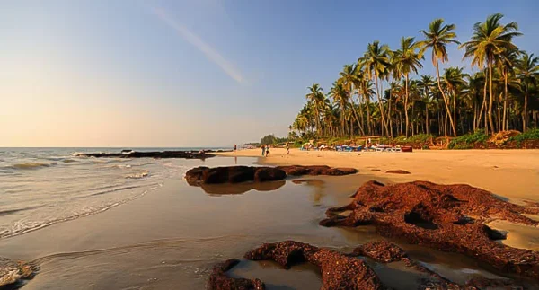 Cultural and Heritage Tour of India consider tourist as God where in Hindi, there is an axiom2