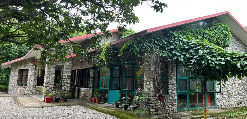 Himalayan Foothills Retreat