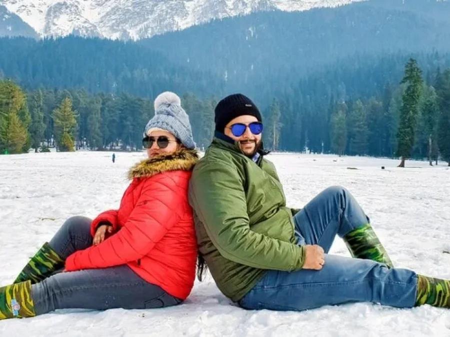 Honeymoon Tour to Kashmir